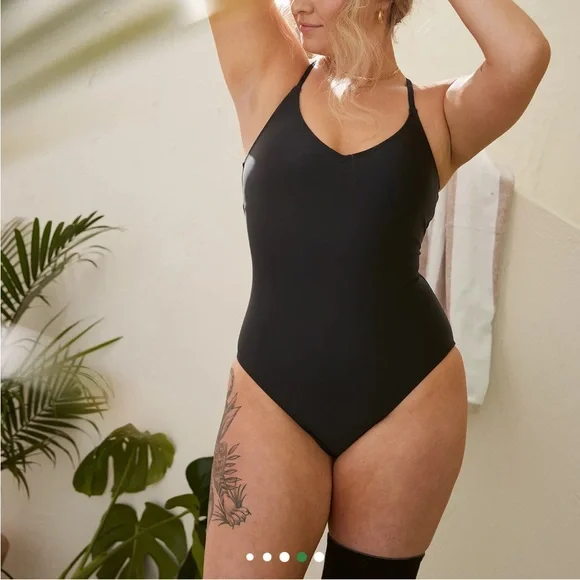 Aerie Black One-Piece Swimsuit - Picture 5 of 10